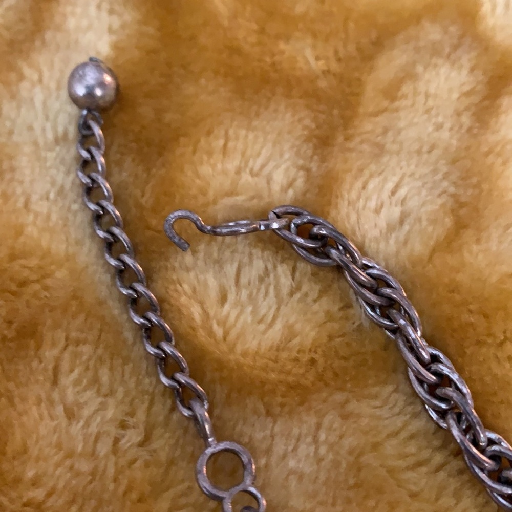 Blue and silver vintage rock necklace - Picture 2 of 4